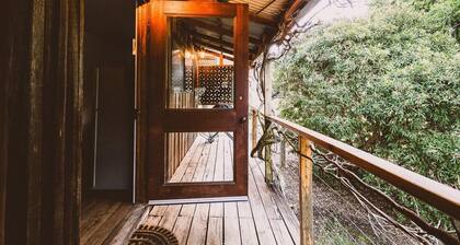 Way out Wandi - Country charm in historic Wandiligong