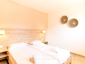 2 quartos, Wi-Fi de cortesia, roupa de cama