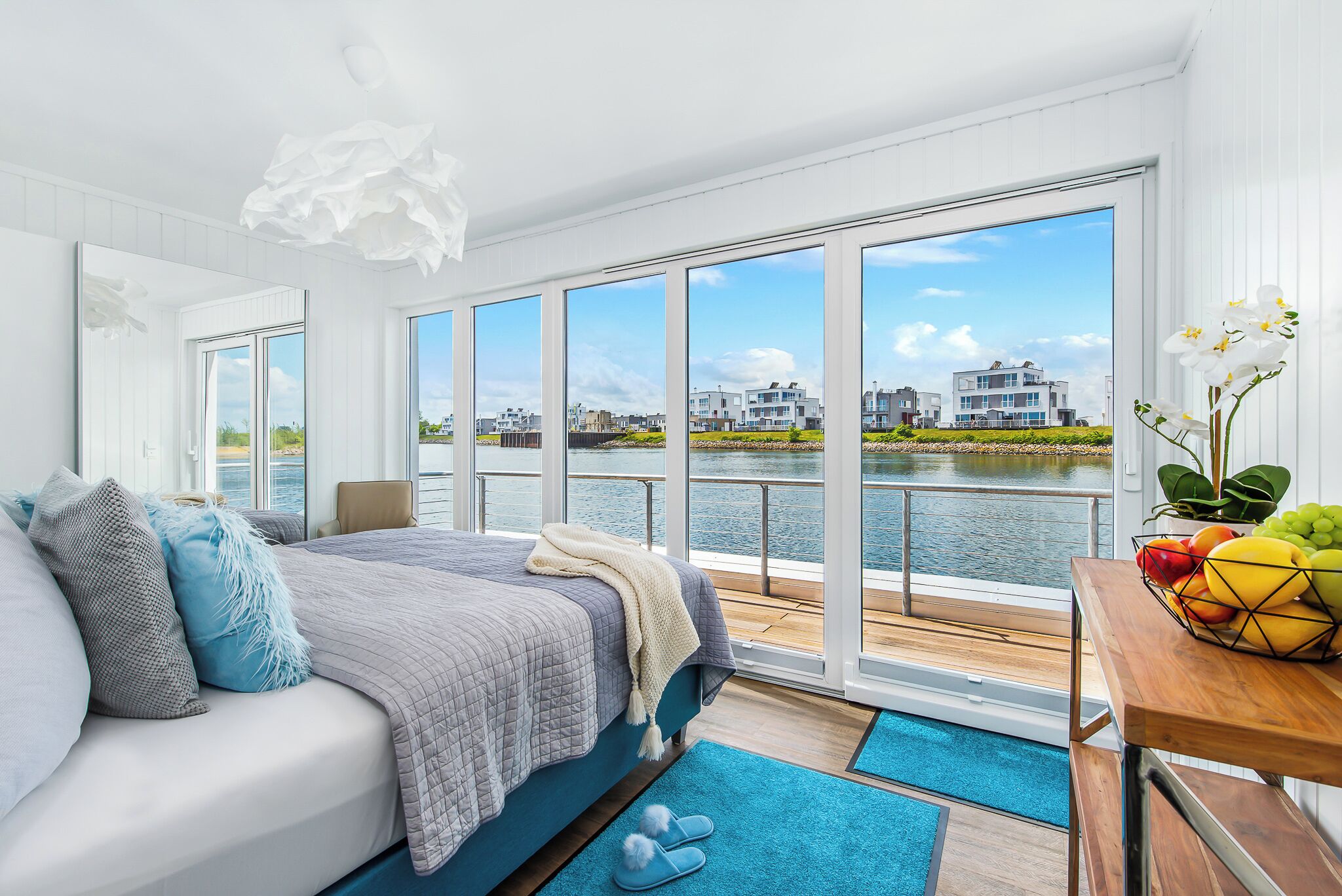 2 slaapkamers, een strijkplank/strijkijzer, gratis wifi