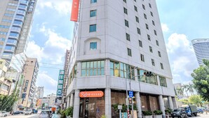 施設の正面