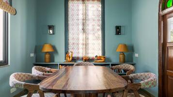 Rumah | Tempat makan