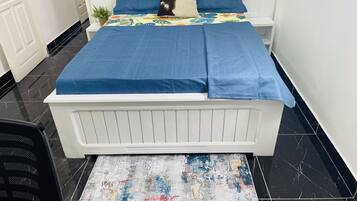 Comfort Apartment, Balcony, Beach View | Iron/ironing board, free WiFi