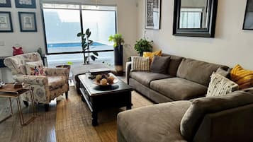 Televisio, pöytätennispöytä