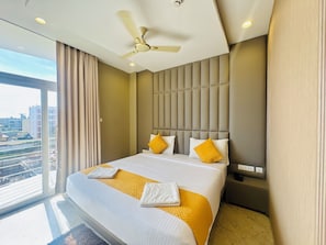 Superior Double Room, City View