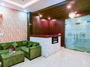 House | Reception - Collection O Laxmi Nagar Jhotwara (Jaipur)