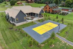 Sportplatz