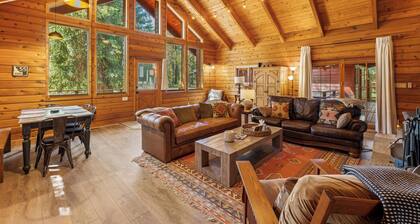 Helen's Place- Spacious pet friendly home near ponderosa park and golf