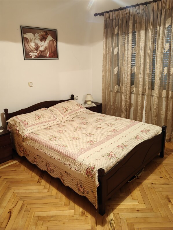 2 bedrooms, Internet - Amazing 2-bedroom apartment in Saranda (Saranda)