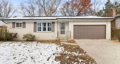 Three bedroom in United States of America, Ann Arbor