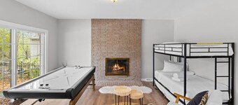 Family & Group Getaway|Sleeps 11|Close to U of M