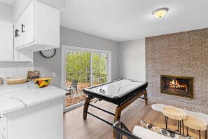 Unclassified image, 3 of 37, button - Family & Group Getaway|Sleeps 11|Close to U of M (Ann Arbor)