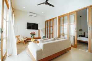 Villa, 2 Bedrooms, Private Pool | Living room - Heart Villa Berawa (Canggu)