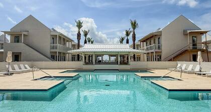 Pass Bungalows 2 Bedroom Penthouse