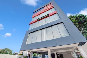 House | Exterior - Super Townhouse OAK The Dev Regency (Patna)