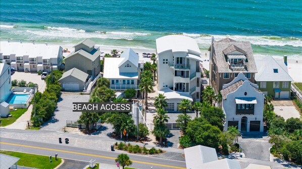 Exterior - Camp Creek home w/bikes, pool, deeded beach access close to Alys & Rosemary (Inlet Beach)