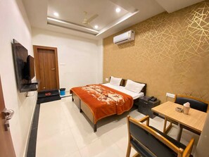 免费 WiFi、床单