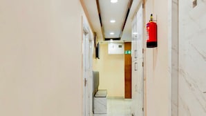 Unclassified image, 3 of 26, button - Collection O Street BK International (Kolkata)