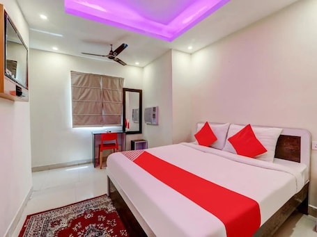 Premium Double Room | Desk, free WiFi