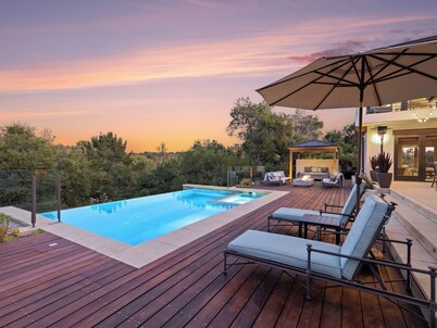 Luxurious 3BR/3BA Retreat w/ Pool, Fire Pit & Stunning Sunset Views