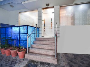 獨棟房屋 | 接待櫃台