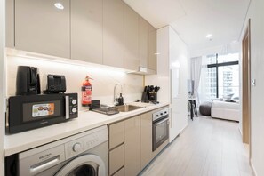 Fridge, microwave, stovetop, toaster