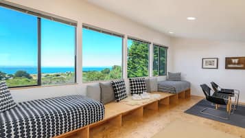 2 chambres, fer et planche à repasser, Wi-Fi, literie fournie