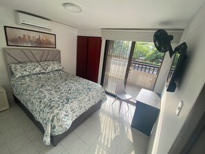 4 sovrum, internet och sängkläder