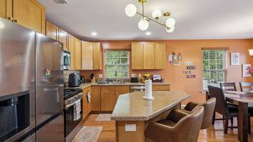 Microwave, oven, stovetop, dishwasher