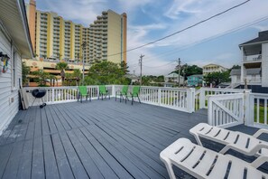 House (3 Bedrooms) | Interior - Walk to Shore: Home w/ Deck in North Myrtle Beach (North Myrtle Beach)