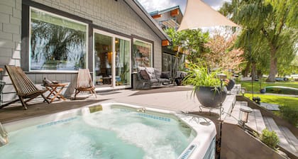 Riverfront Duplex: Dock & Views in Nine Mile Falls
