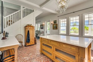 House (4 Bedrooms) | Interior - Luxe Pine Island Living: Historic Old Florida Gem! (Bokeelia)