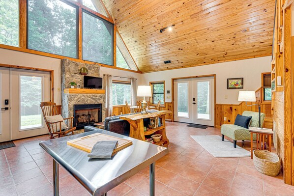 House (2 Bedrooms) | Interior - Hike, Fish & More: Cozy Cabin w/ Patio in Murphy! (Murphy)