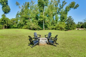 House (3 Bedrooms) | Interior - 8 Mi to Clemson: Peaceful Family Home w/ Yard (Seneca)