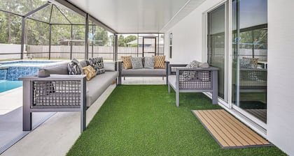 Arcade Games, Lanai & Spa: Summerfield Family Home