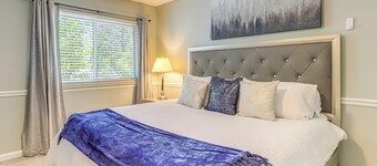 Steps to Park: Dog-friendly Condo in Conyers!