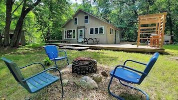 House (3 Bedrooms) | Front of property