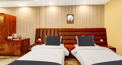 Super Townhouse OAK The Dev Regency