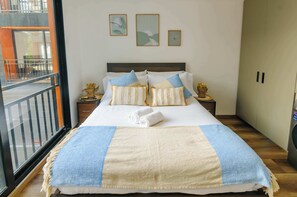 1 habitación, tabla de planchar con plancha, wifi y ropa de cama 