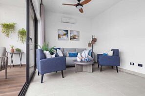 TV - NOK Luxury 2BR Duplex • Rooftop Jacuzzi by Vistacana (Punta Cana)