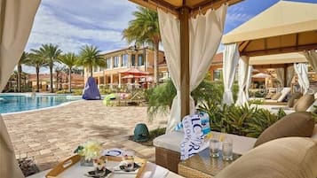 Zwembad | Een buitenzwembad