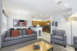 Townhome, 3 Bedrooms | Living area