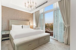 3 bedrooms, iron/ironing board, WiFi, bed sheets - FIRST CLASS | VILLA | Spacious for Family Getaways (Damac Hills)