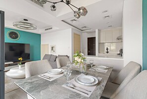 Dining - FIRST CLASS | VILLA | Spacious for Family Getaways (Damac Hills)