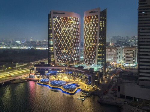 FIRST CLASS | 1BR |  Waterfront Bliss