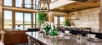 The Luxe 4 Bedroom Cabin