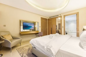 2 quartos, ferros/tábuas de passar roupa, Wi-Fi, roupa de cama
