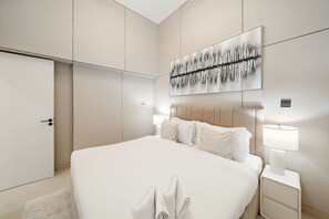 Ferros/tábuas de passar roupa, Wi-Fi, roupa de cama
