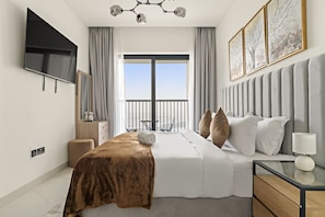 Iron/ironing board, WiFi, bed sheets - FIRST CLASS | 3BR | Luxury Meets Tranquility (Sobha Hartland)