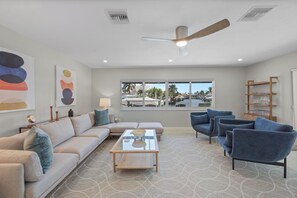 TV, table football, ping pong