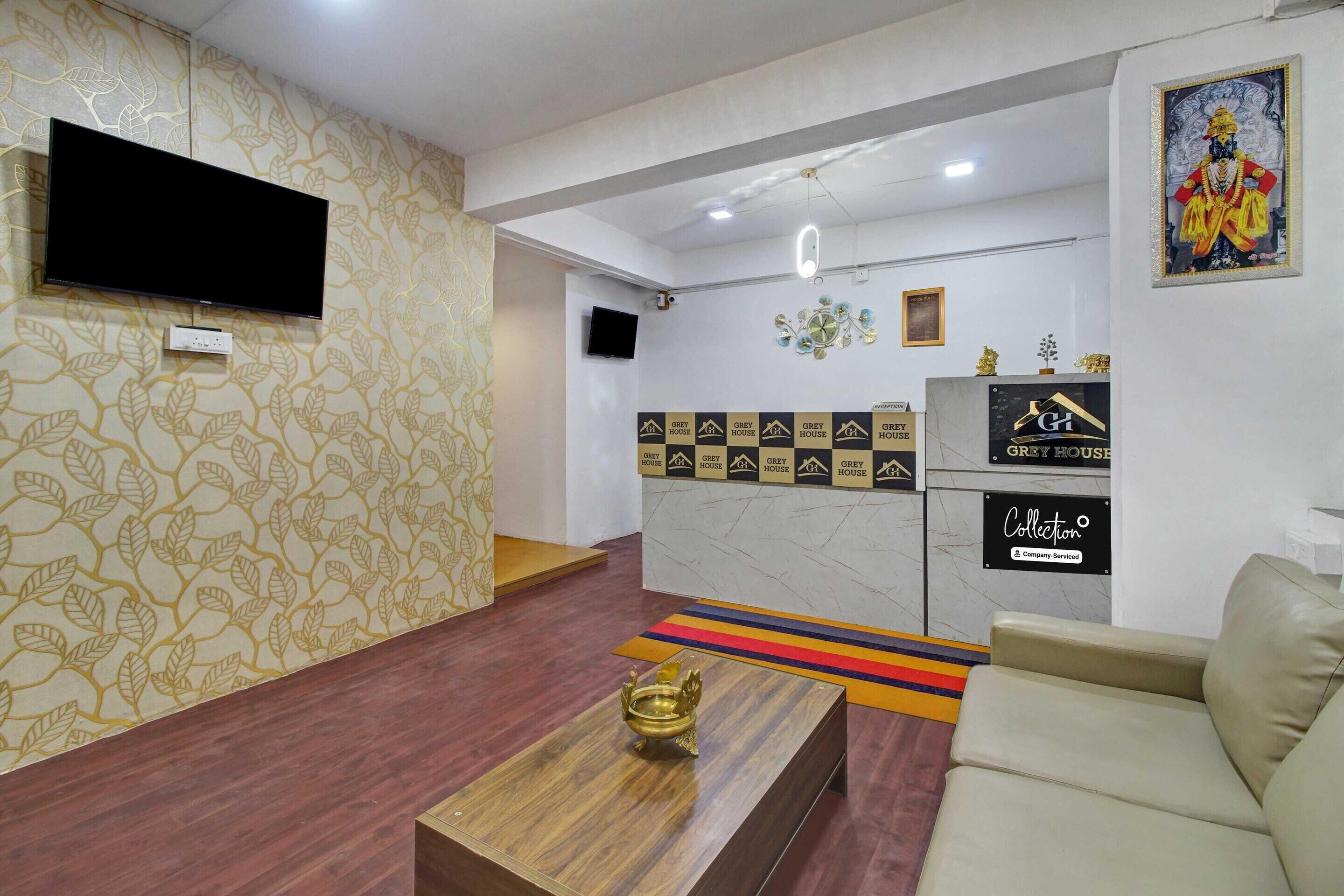 House | Meja sambut tetamu